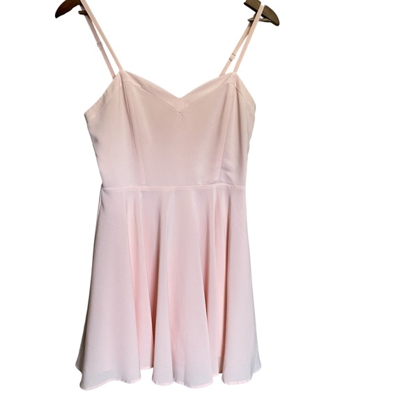 Aritzia Talula Lipinski Dress Peach Women’s Size 4 - Picture 1 of 6